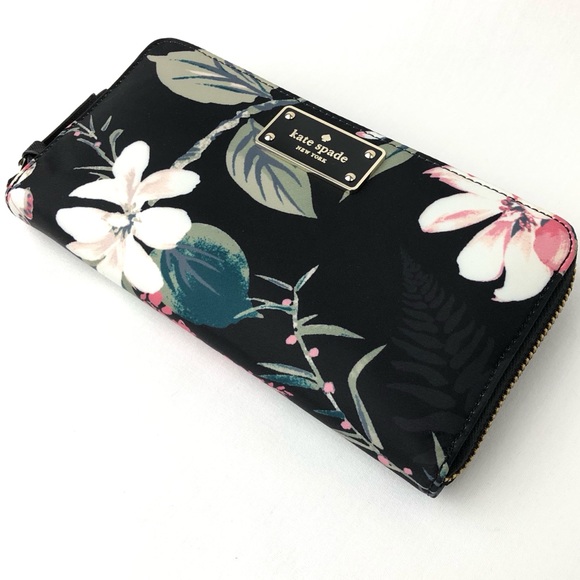 kate spade Handbags - Sold
